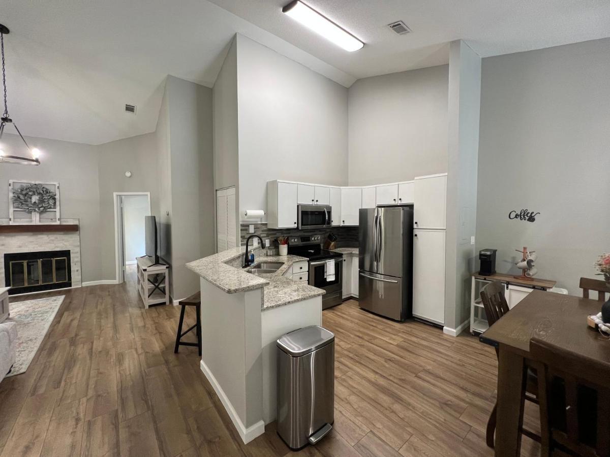 Mid City Condo Huntsville Eksteriør bilde
